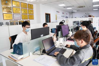 新華全媒+丨重慶 創新示范基地助力大學生逐夢創業 技術服務賦能企業成長